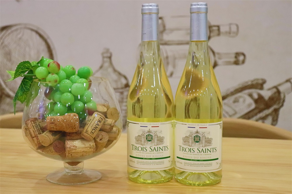 做法國(guó)紅酒批發(fā)生意有沒有前景